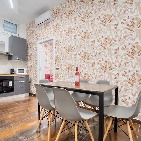 Italianflat - Subway Apartment