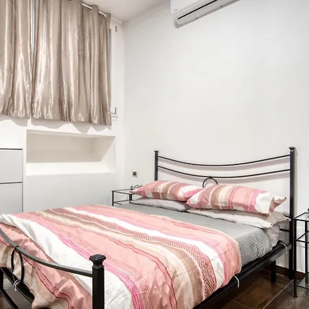 Italianflat - Subway Apartment *